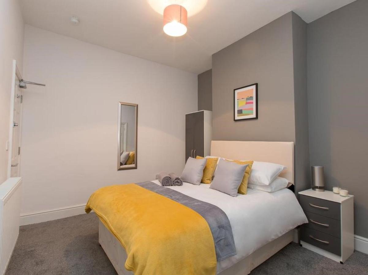 Townhouse @ 166 Ruskin Road Crewe Room photo